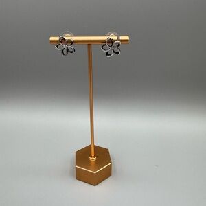 Silver Flower Diamond studs